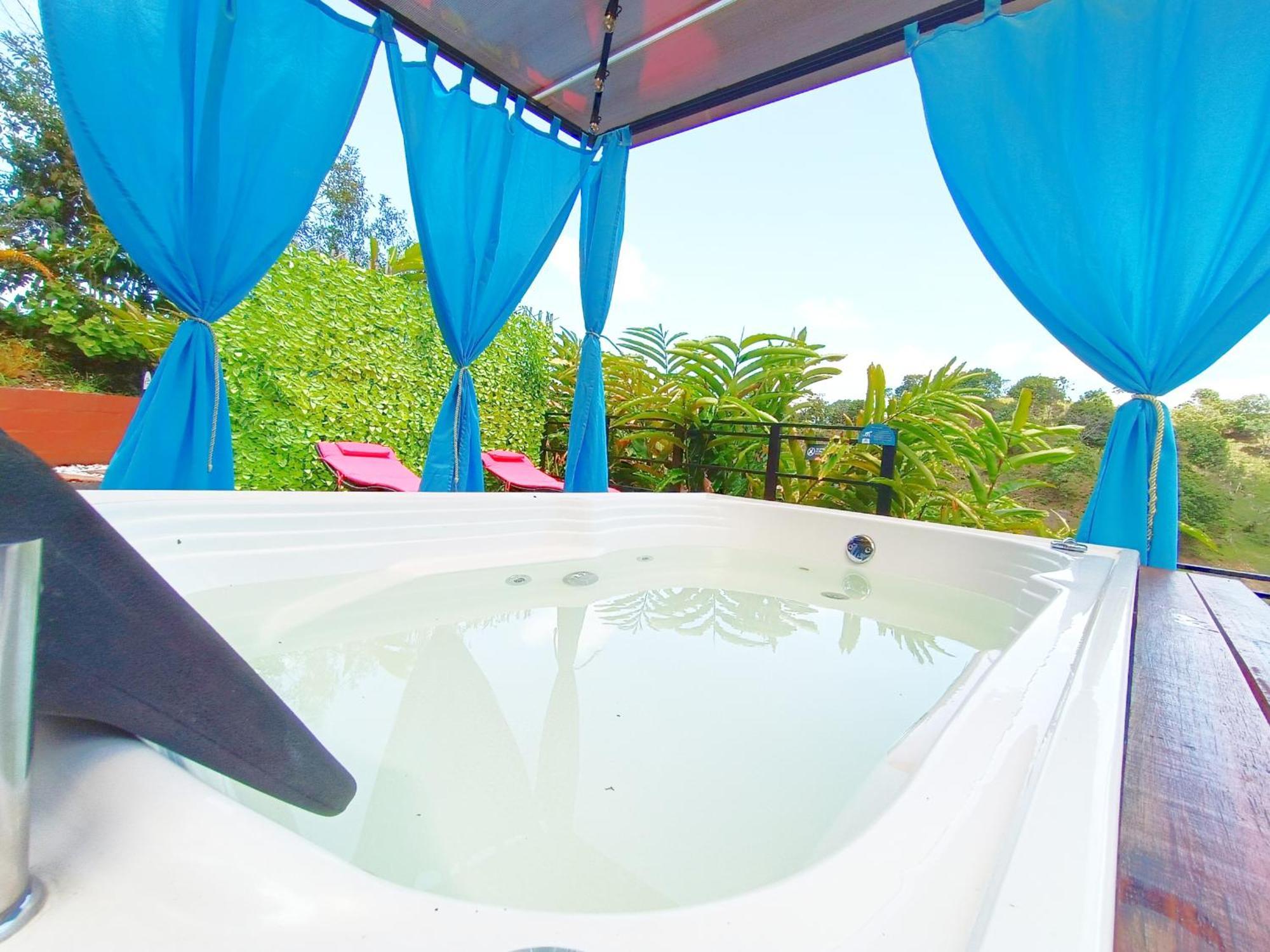 Glamping The Mountain Hotel Guatapé Eksteriør billede